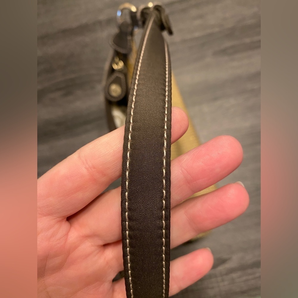 The Sak Straw Mini Shoulder Bag with Brown Trim - Picture 4 of 15